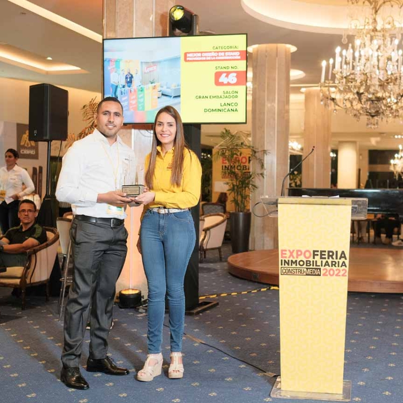 LANCO DOMINICANA – GANADOR TERCERA CATEGORÍA MEJOR DISEÑO STAND PROVEEDOR DE LA CONSTRUCCIÓN