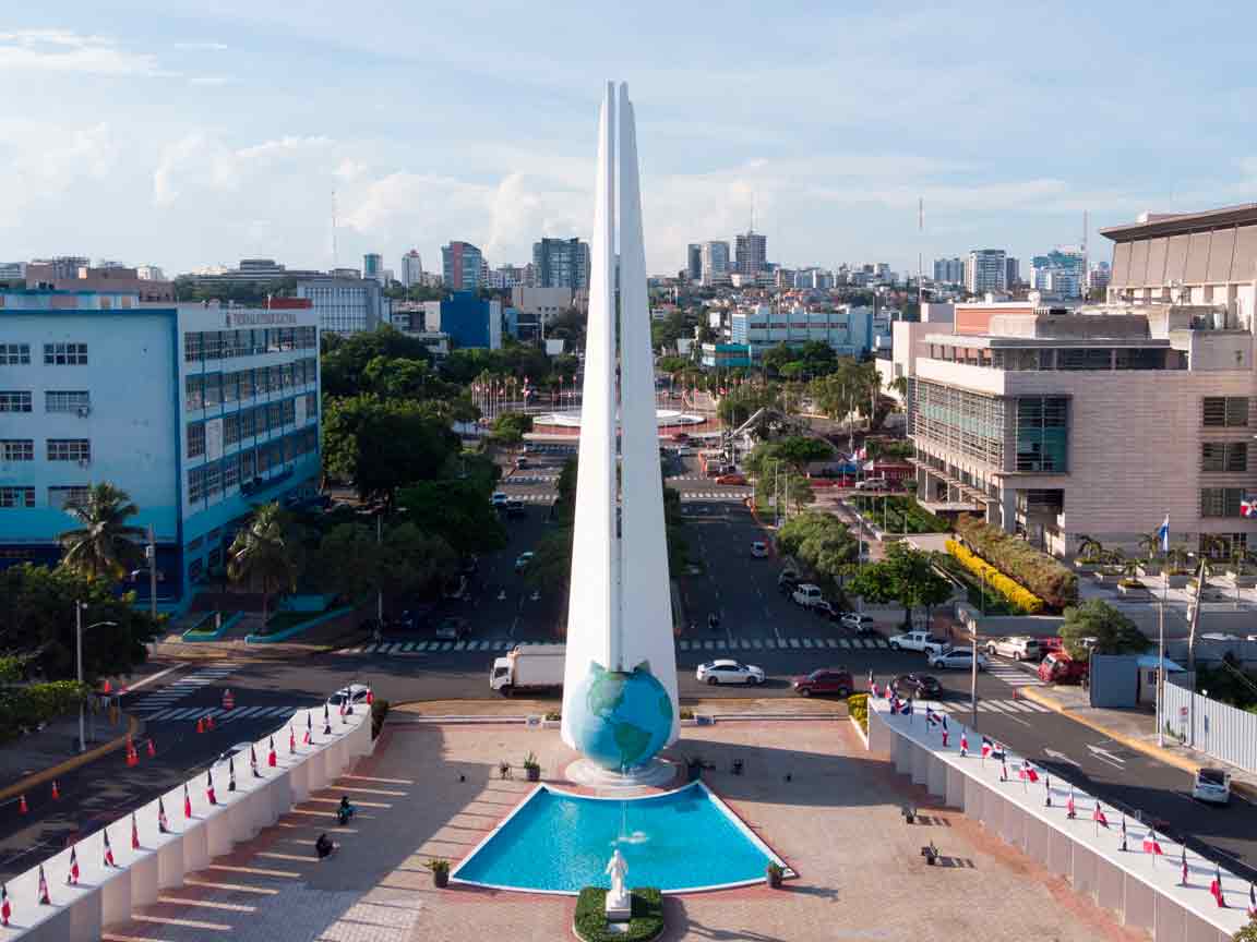 MONUMENTO A LOS HÉROES DE CONSTANZA, MAIMÓN Y ESTERO HONDO | UN HOMENAJE A LA LUCHA Y EL SACRIFICIO